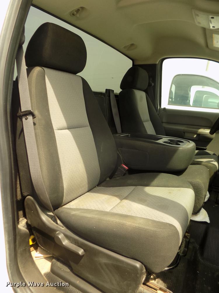 image for item DB8722 2008 Chevrolet Silverado 1500 pickup truck