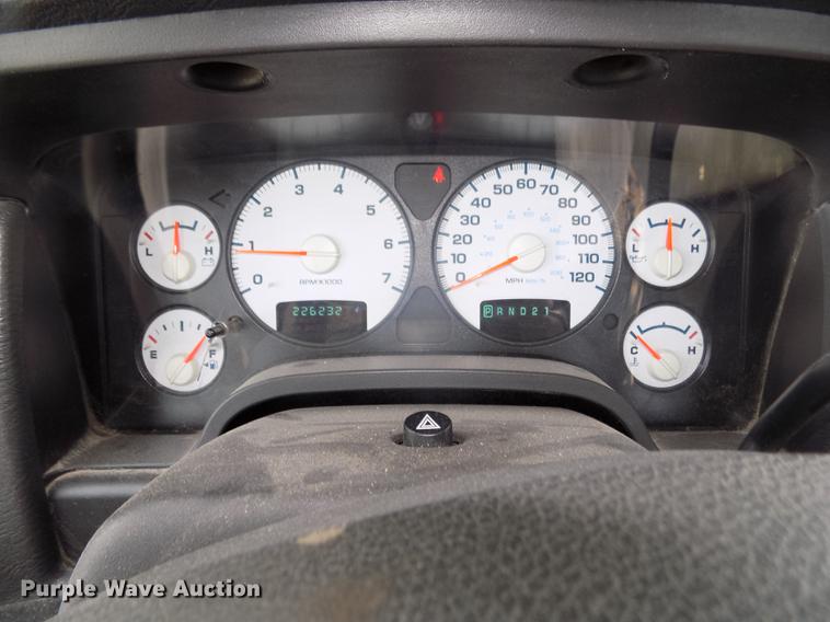 image for item DB8723 2005 Dodge Ram 1500 pickup truck