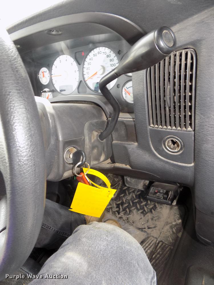 image for item DB8723 2005 Dodge Ram 1500 pickup truck