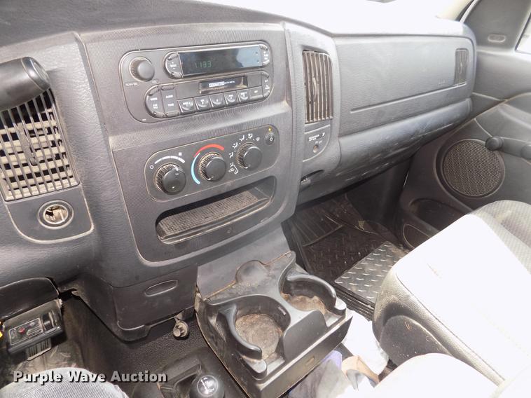 image for item DB8723 2005 Dodge Ram 1500 pickup truck