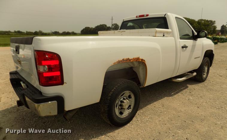 image for item DB8724 2008 Chevrolet Silverado 2500HD pickup truck