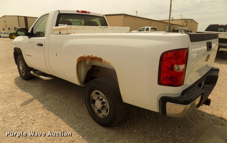 image for item DB8724 2008 Chevrolet Silverado 2500HD pickup truck