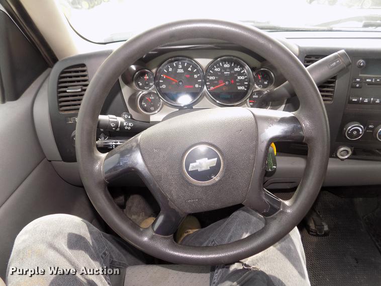 image for item DB8724 2008 Chevrolet Silverado 2500HD pickup truck