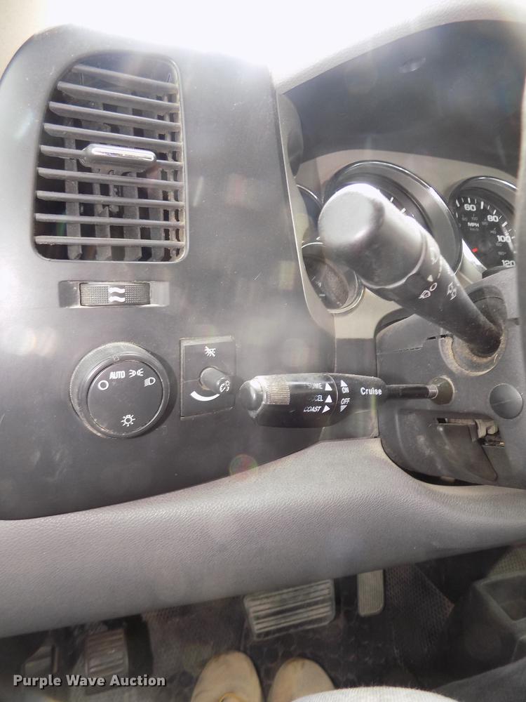 image for item DB8724 2008 Chevrolet Silverado 2500HD pickup truck