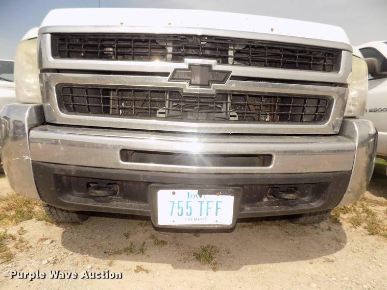 image for item DB8724 2008 Chevrolet Silverado 2500HD pickup truck