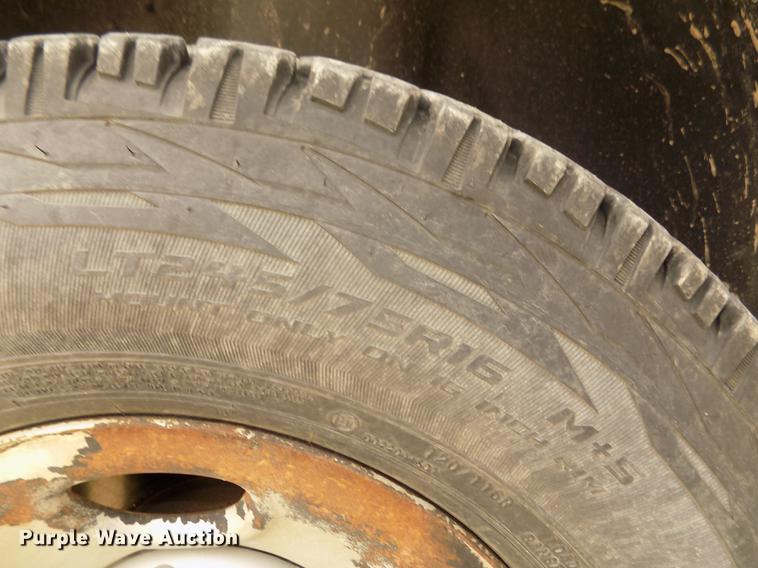 image for item DB8724 2008 Chevrolet Silverado 2500HD pickup truck