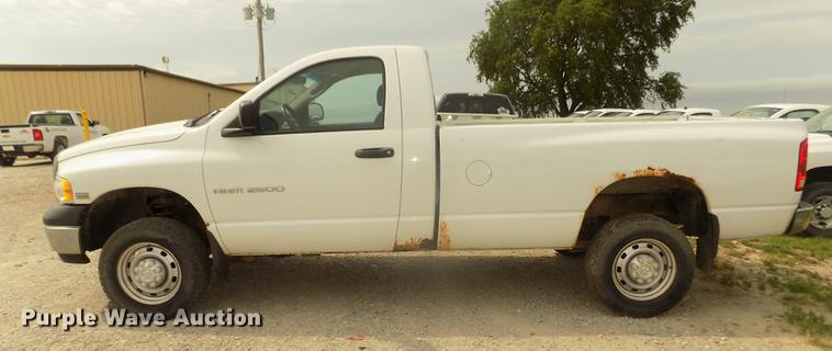 image for item DB8725 2004 Dodge Ram 2500 pickup truck