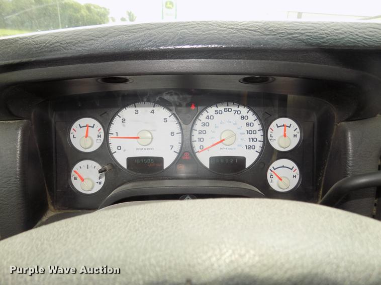 image for item DB8725 2004 Dodge Ram 2500 pickup truck