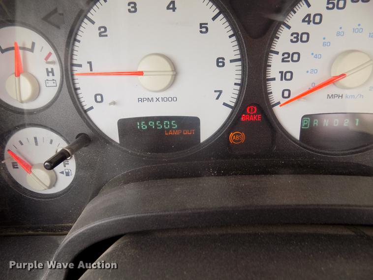 image for item DB8725 2004 Dodge Ram 2500 pickup truck