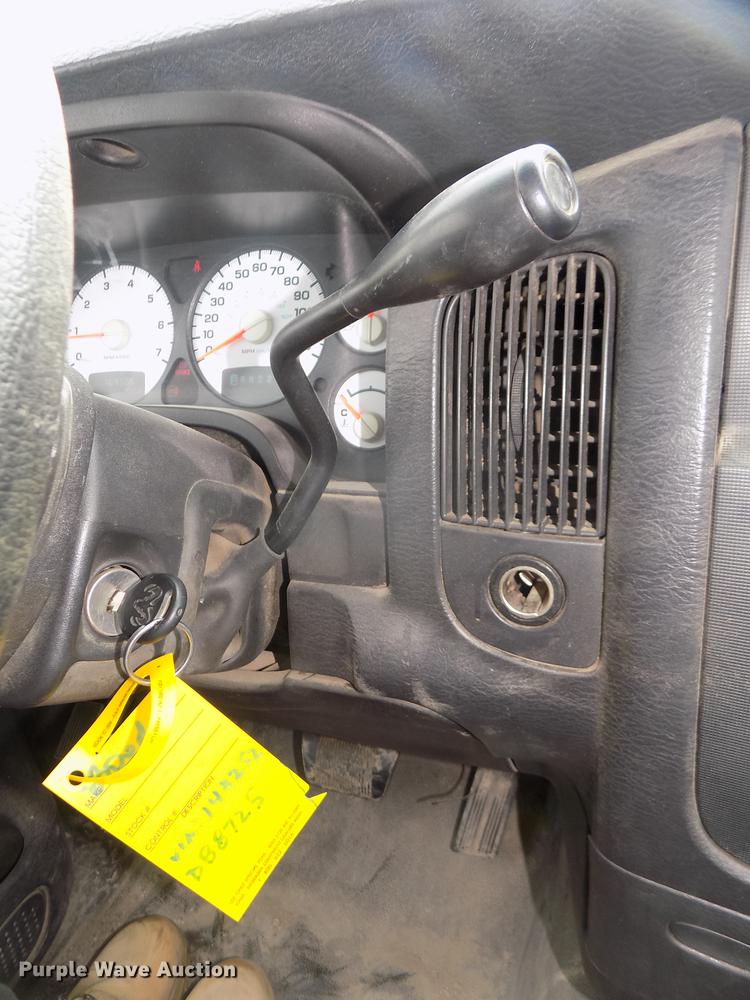 image for item DB8725 2004 Dodge Ram 2500 pickup truck