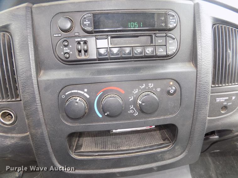 image for item DB8725 2004 Dodge Ram 2500 pickup truck