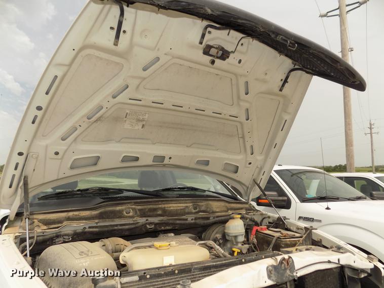 image for item DB8725 2004 Dodge Ram 2500 pickup truck