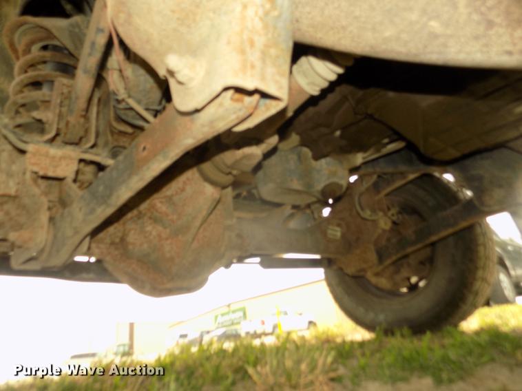 image for item DB8725 2004 Dodge Ram 2500 pickup truck