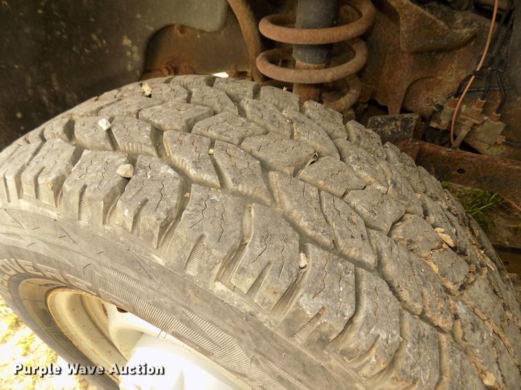 image for item DB8725 2004 Dodge Ram 2500 pickup truck