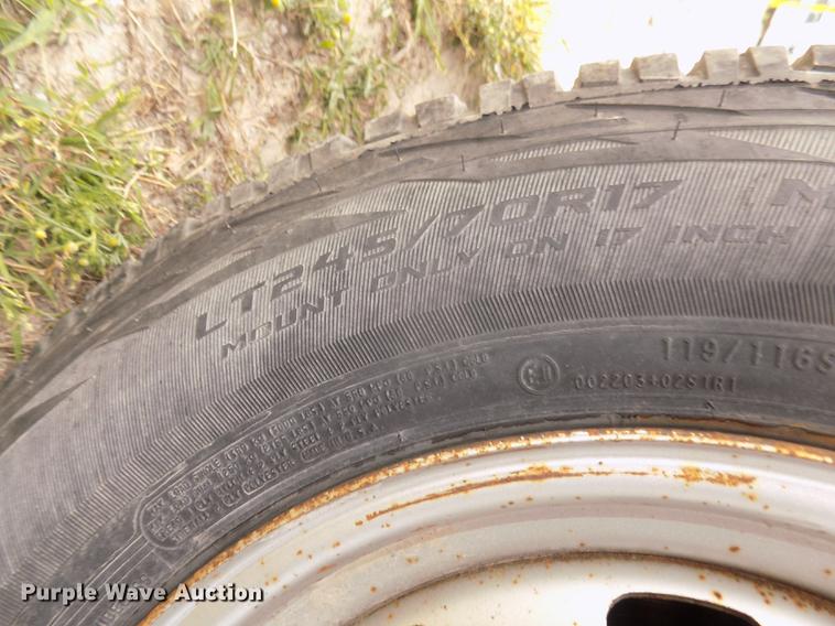 image for item DB8725 2004 Dodge Ram 2500 pickup truck