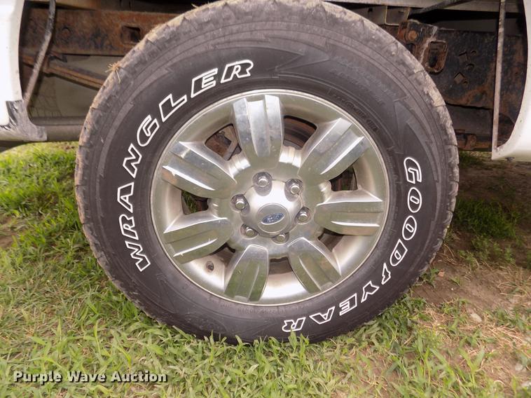 image for item DB8726 2012 Ford F150 XLT SuperCab pickup truck