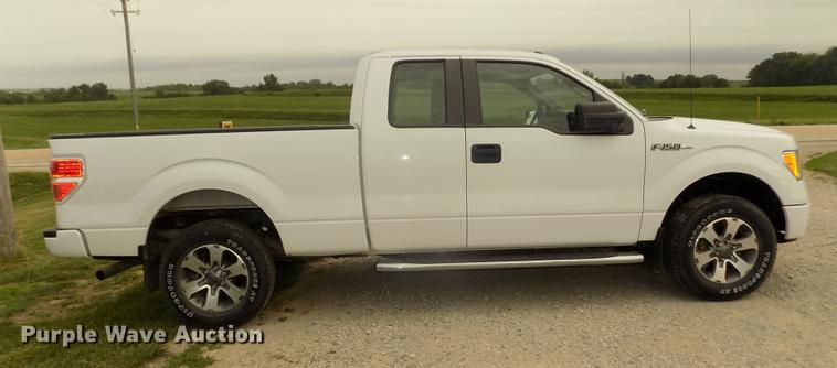 image for item DB8727 2014 Ford F150 STX SuperCab pickup truck