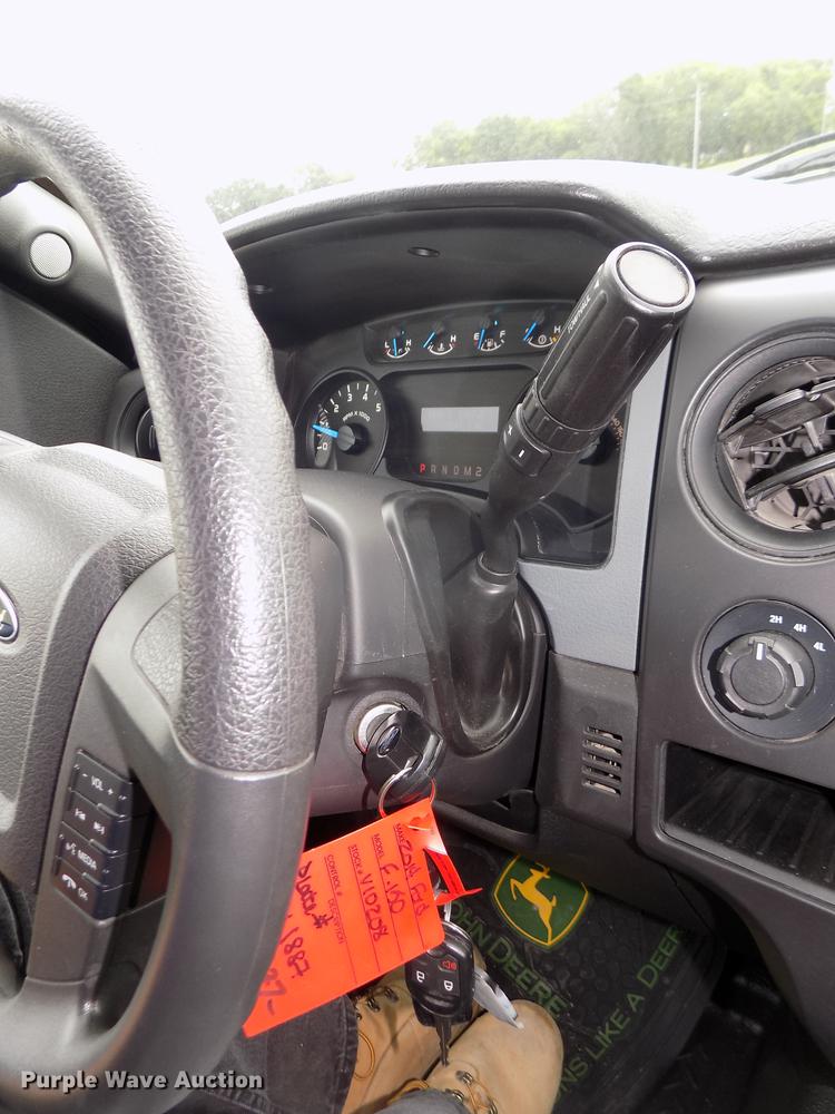 image for item DB8727 2014 Ford F150 STX SuperCab pickup truck