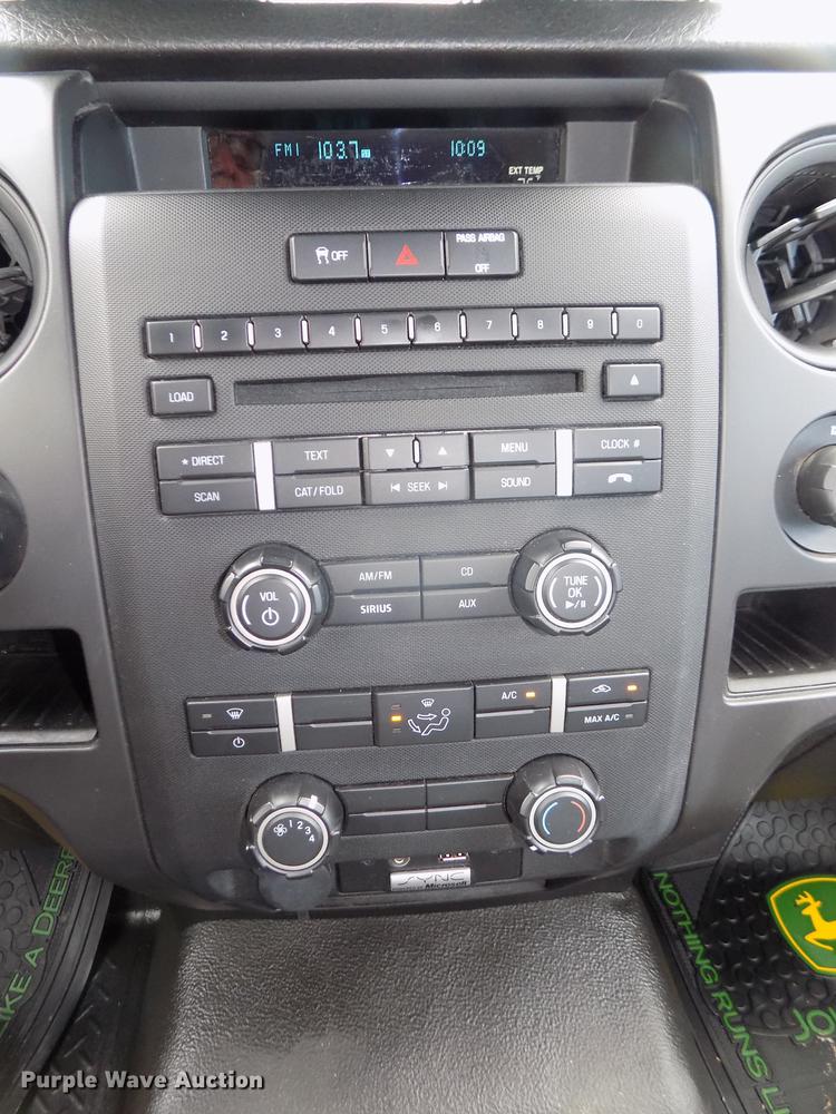 image for item DB8727 2014 Ford F150 STX SuperCab pickup truck