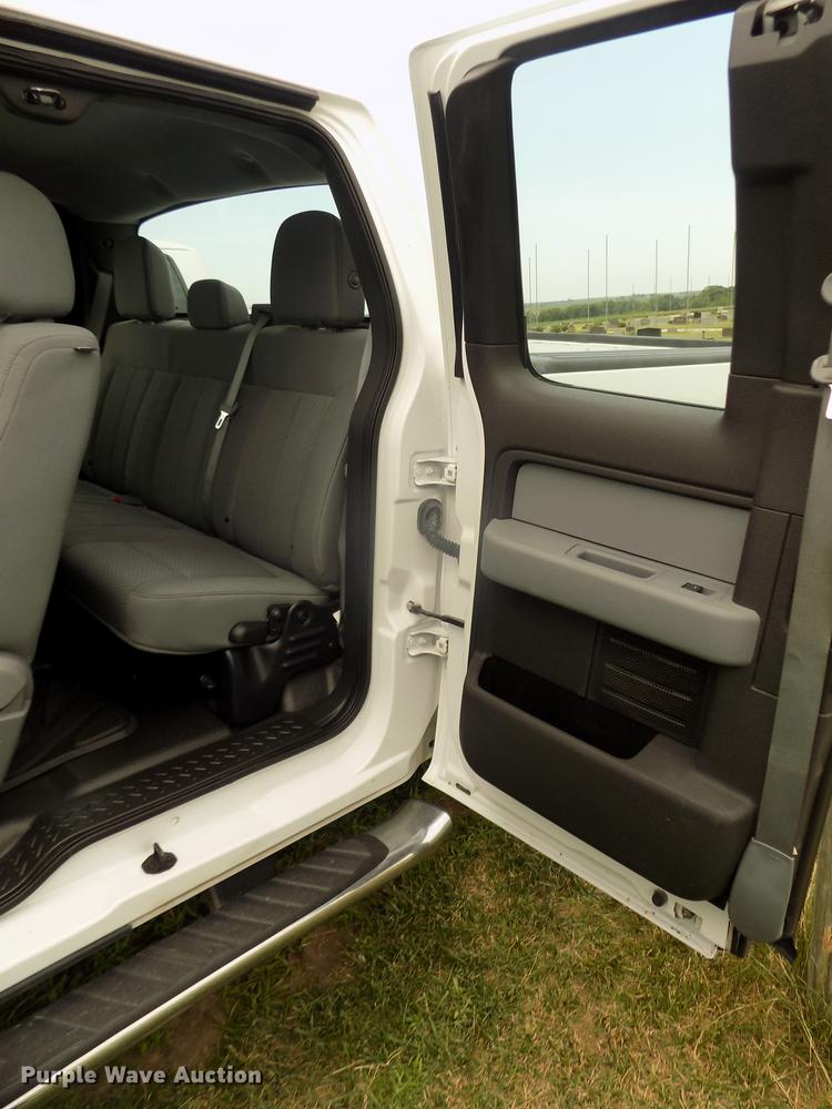 image for item DB8727 2014 Ford F150 STX SuperCab pickup truck