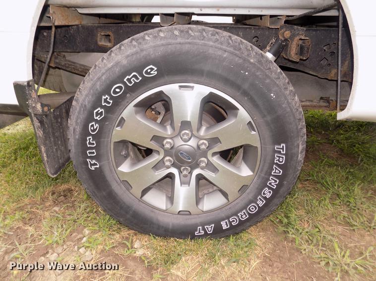 image for item DB8727 2014 Ford F150 STX SuperCab pickup truck