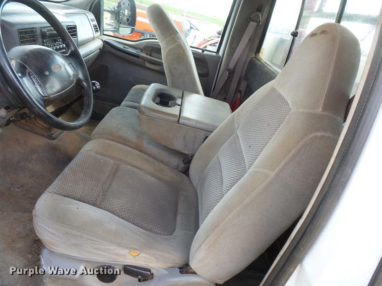 image for item DC4718 2001 Ford F350 Super Duty utility bed pickup truck with Jessen pump hoist