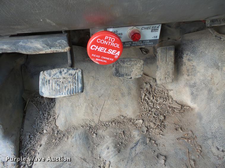 image for item DC4718 2001 Ford F350 Super Duty utility bed pickup truck with Jessen pump hoist