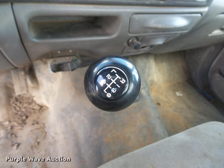 image for item DC4718 2001 Ford F350 Super Duty utility bed pickup truck with Jessen pump hoist