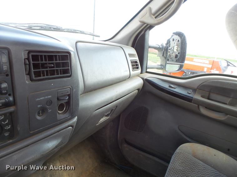 image for item DC4718 2001 Ford F350 Super Duty utility bed pickup truck with Jessen pump hoist