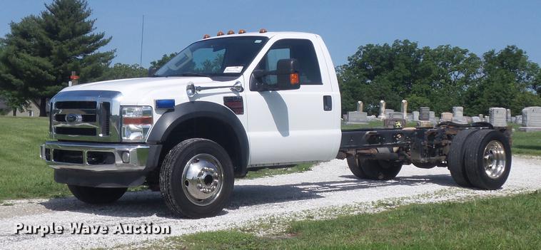 image for item DC7250 2009 Ford F450 Super Duty XLT truck cab and chassis