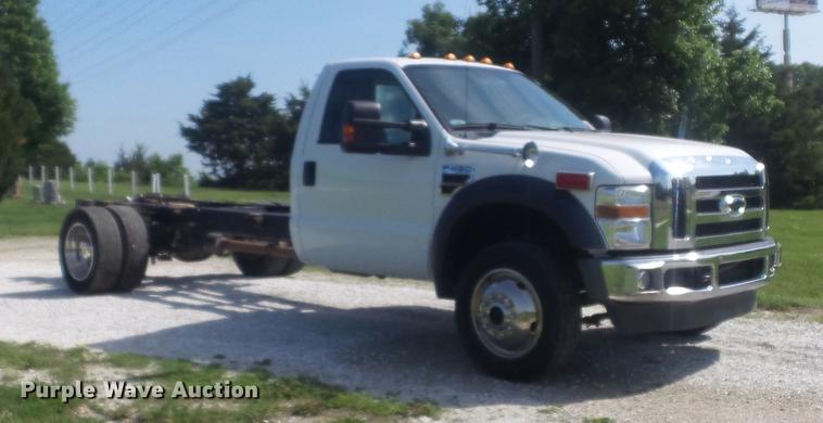 image for item DC7250 2009 Ford F450 Super Duty XLT truck cab and chassis