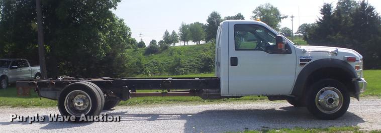 image for item DC7250 2009 Ford F450 Super Duty XLT truck cab and chassis