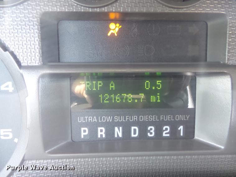 image for item DC7250 2009 Ford F450 Super Duty XLT truck cab and chassis