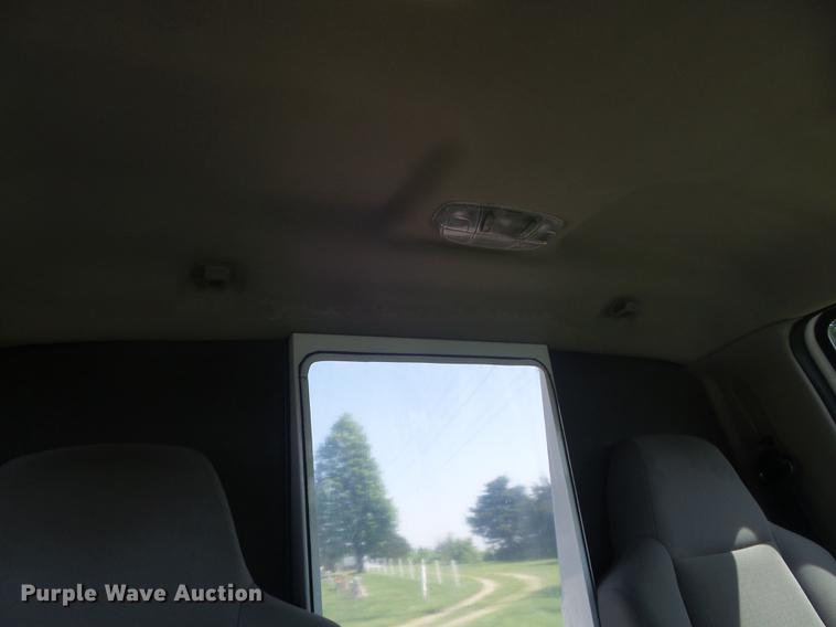 image for item DC7250 2009 Ford F450 Super Duty XLT truck cab and chassis