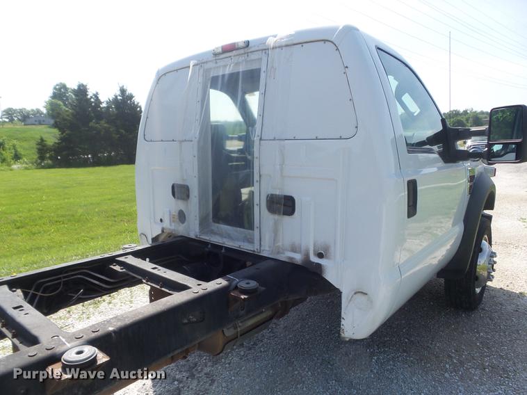 image for item DC7250 2009 Ford F450 Super Duty XLT truck cab and chassis