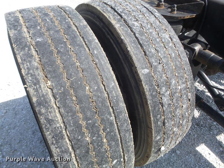 image for item DC7250 2009 Ford F450 Super Duty XLT truck cab and chassis