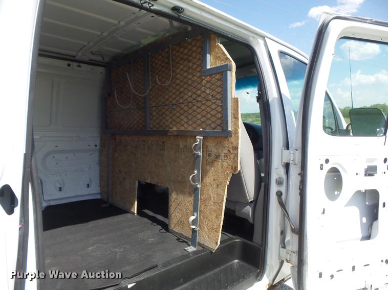 image for item DC7294 2002 Ford Econoline E250 Extended van