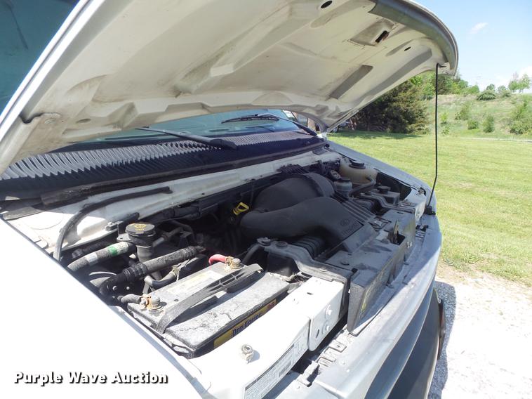 image for item DC7294 2002 Ford Econoline E250 Extended van