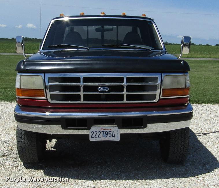 image for item DD2680 1997 Ford F250 Super Duty XLT SuperCab pickup truck