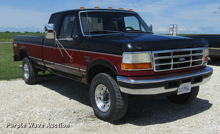 image for item DD2680 1997 Ford F250 Super Duty XLT SuperCab pickup truck
