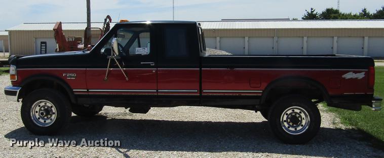image for item DD2680 1997 Ford F250 Super Duty XLT SuperCab pickup truck