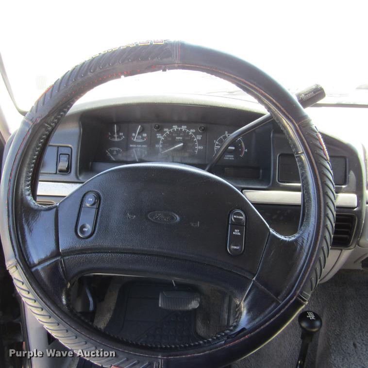 image for item DD2680 1997 Ford F250 Super Duty XLT SuperCab pickup truck