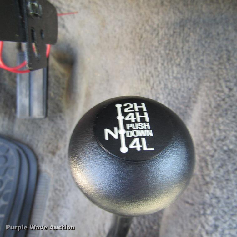 image for item DD2680 1997 Ford F250 Super Duty XLT SuperCab pickup truck