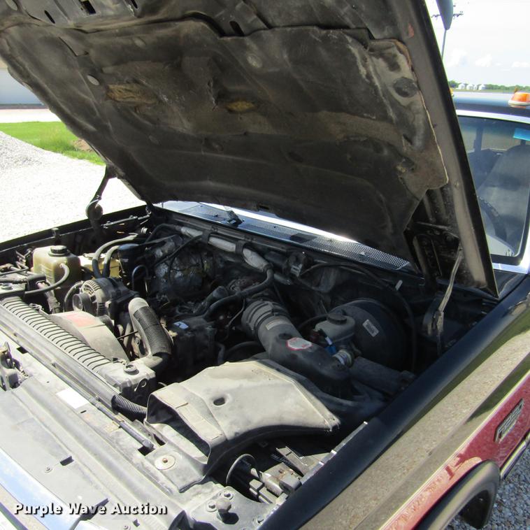 image for item DD2680 1997 Ford F250 Super Duty XLT SuperCab pickup truck