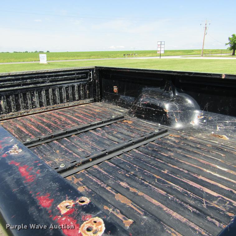 image for item DD2680 1997 Ford F250 Super Duty XLT SuperCab pickup truck