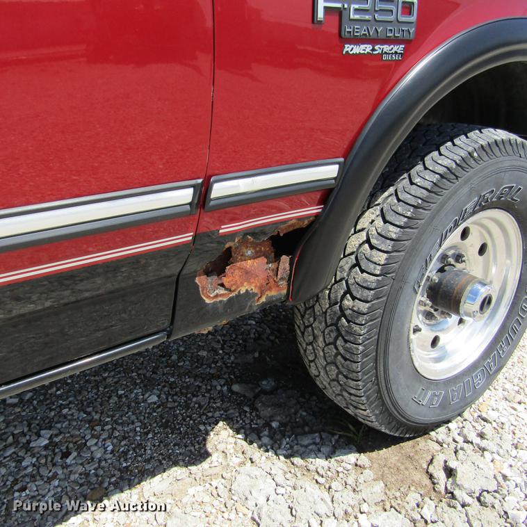 image for item DD2680 1997 Ford F250 Super Duty XLT SuperCab pickup truck