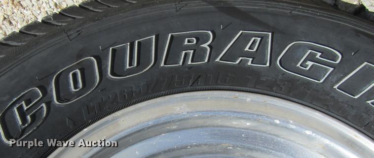 image for item DD2680 1997 Ford F250 Super Duty XLT SuperCab pickup truck