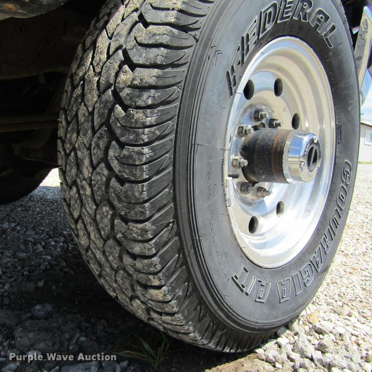 image for item DD2680 1997 Ford F250 Super Duty XLT SuperCab pickup truck