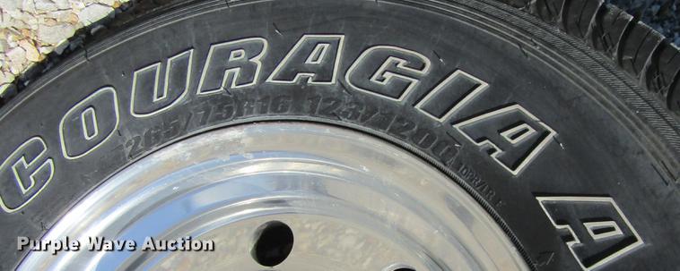 image for item DD2680 1997 Ford F250 Super Duty XLT SuperCab pickup truck