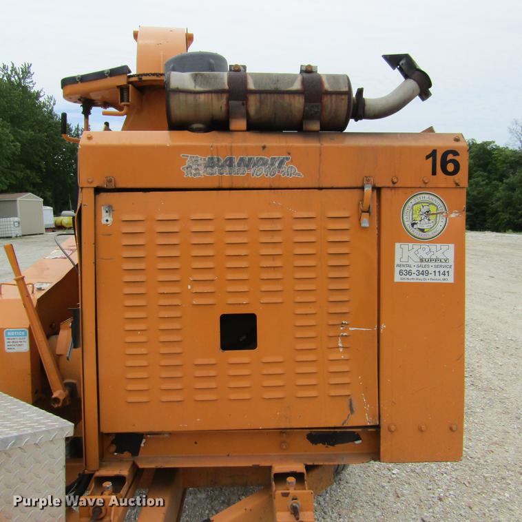 image for item DD2688 Bandit 1090XP wood chipper